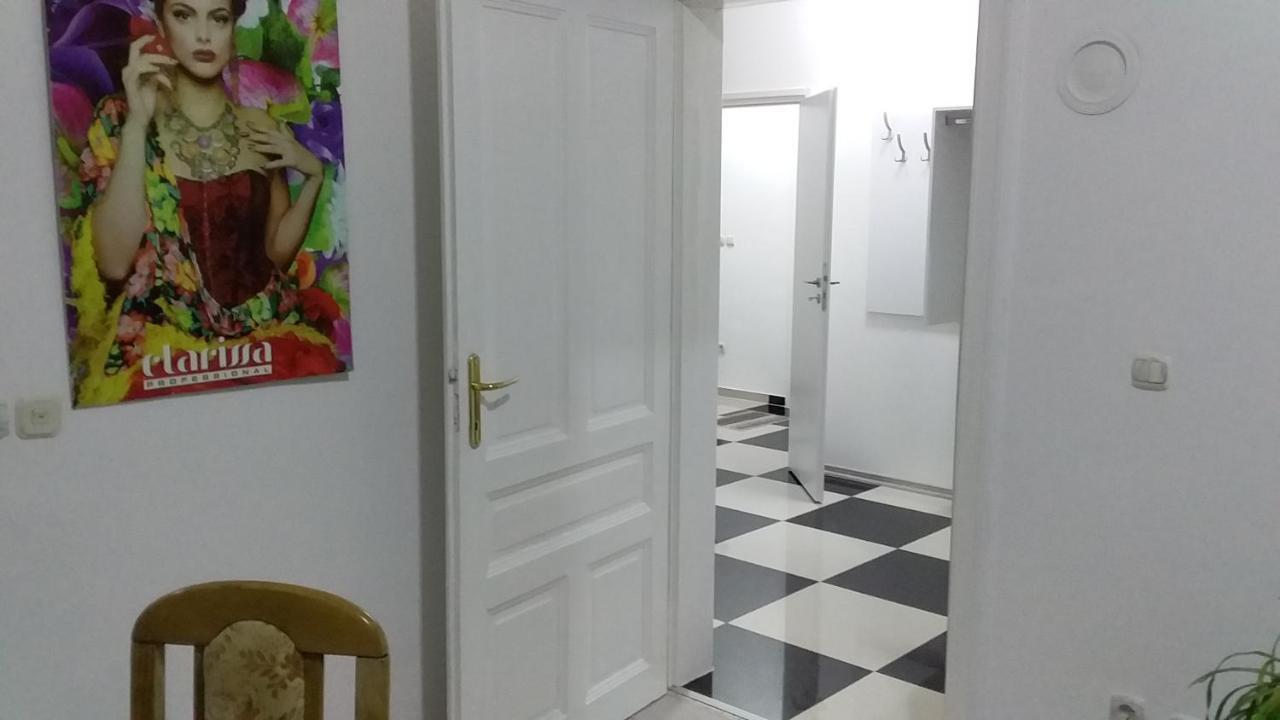 Apartment Villa Merci Сараево Экстерьер фото